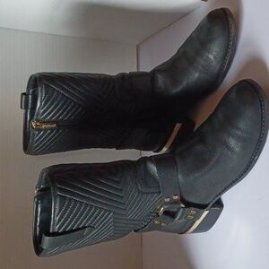 Vince Camuto Waldan Women's 8.5 M Black Leather Quilted Moto Mid-Calf Boots